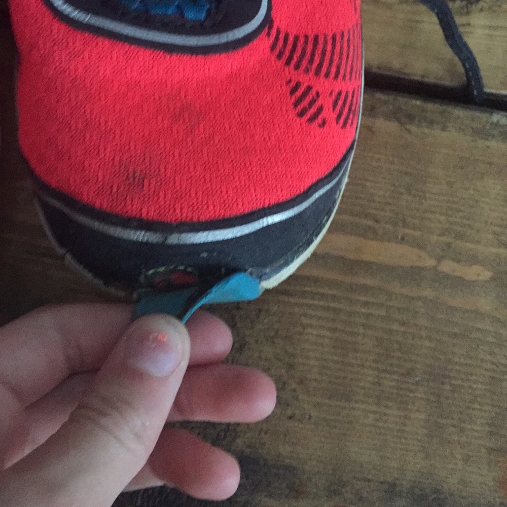 Shoes - Picture 2 of 3